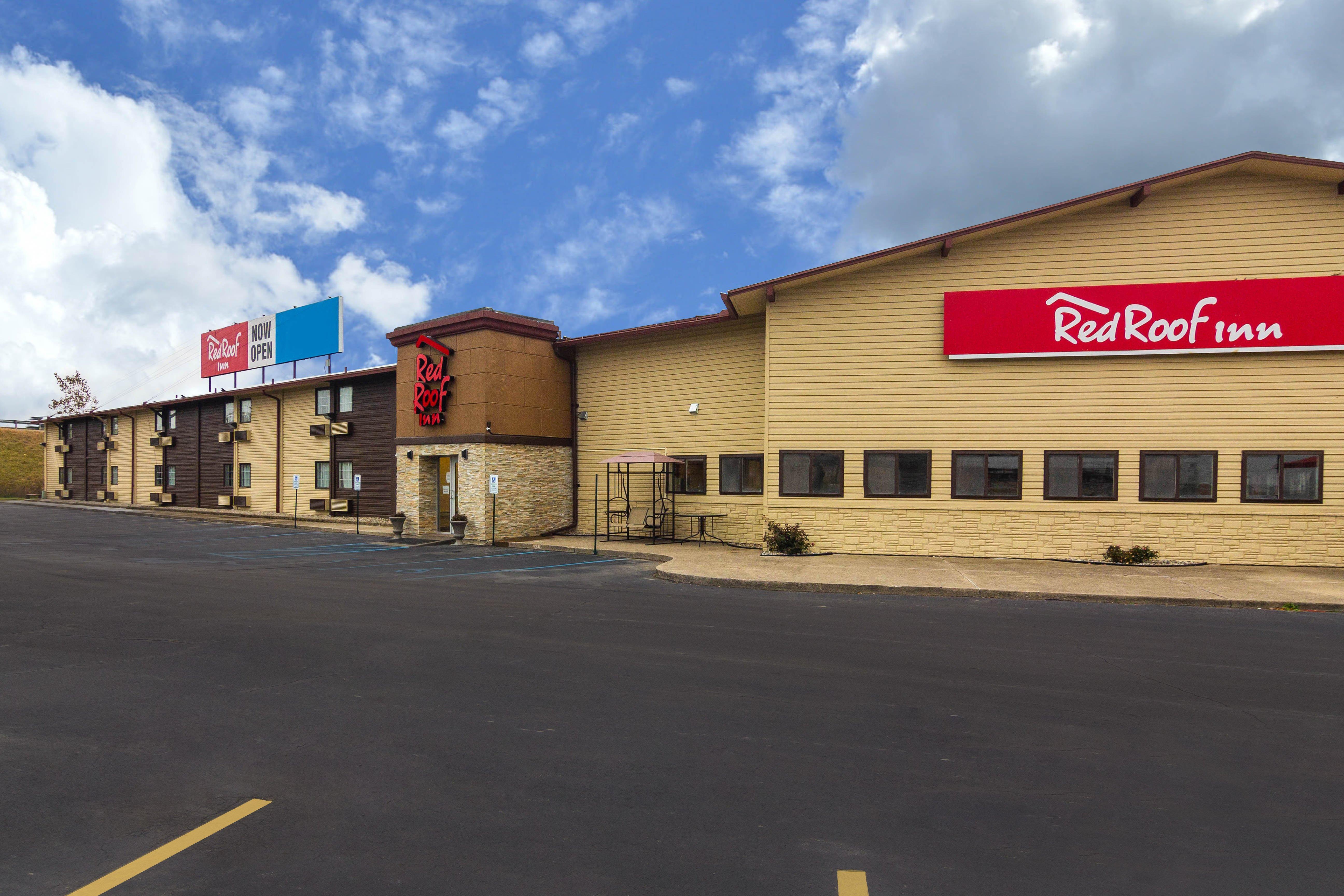 Red Roof Inn Perrysburg Extérieur photo